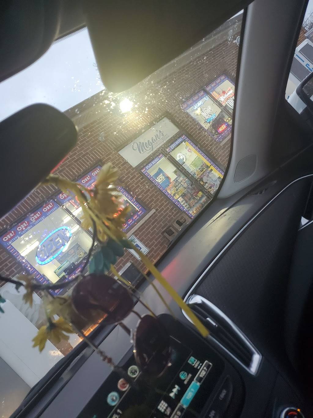 Megans Grocery & Pizza | meal takeaway | 103 S Main St, Somerville, OH 45064, USA | 5137266767 OR +1 513-726-6767