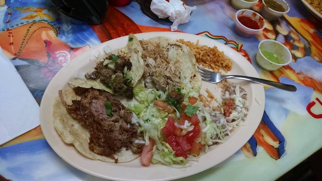 Tacos Y Salsas | restaurant | 7124 Federal Blvd, Westminster, CO 80030, USA | 3034274396 OR +1 303-427-4396