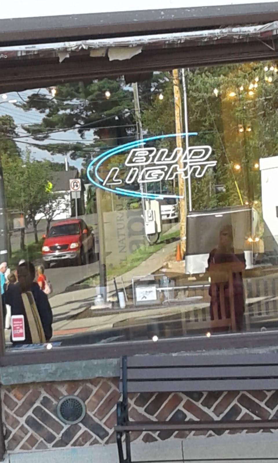 Paul & Eddys Pizza | restaurant | 1919, 1630 Whitney Ave, Hamden, CT 06517, USA | 2032309396 OR +1 203-230-9396