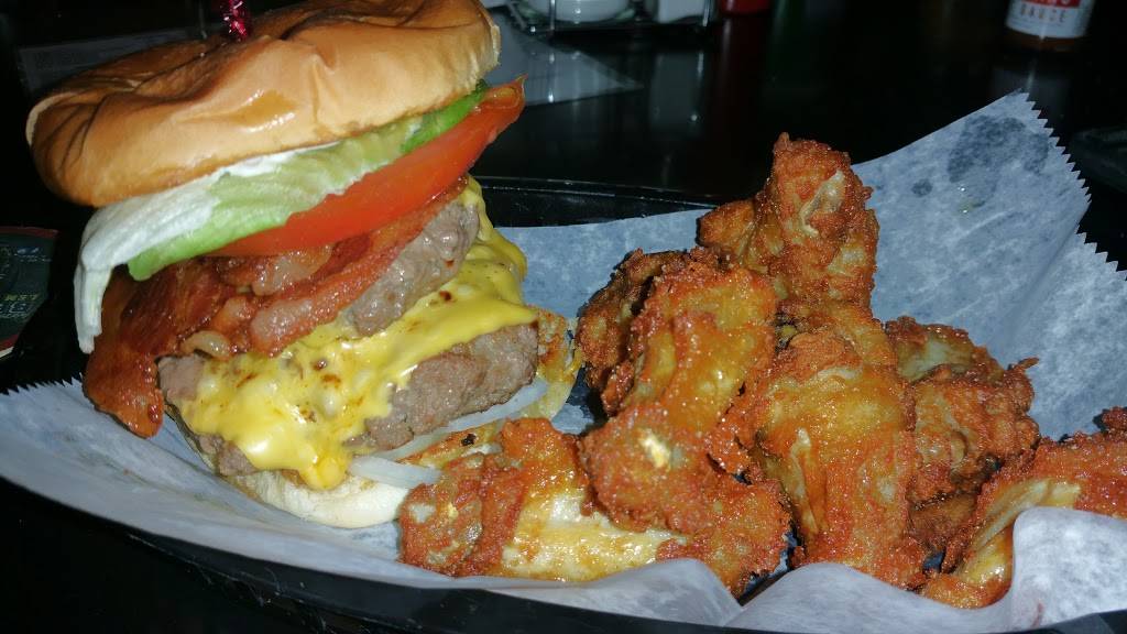 Ohio Inn | restaurant | 1321 N Park Ave, Warren, OH 44483, USA | 3303949277 OR +1 330-394-9277