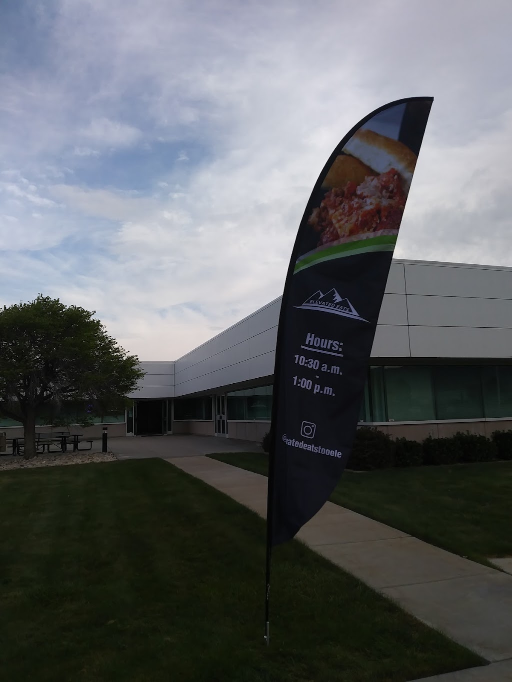 Elevated Eats | restaurant | 92 Lodestone Way, Tooele, UT 84074, USA | 4358338741 OR +1 435-833-8741