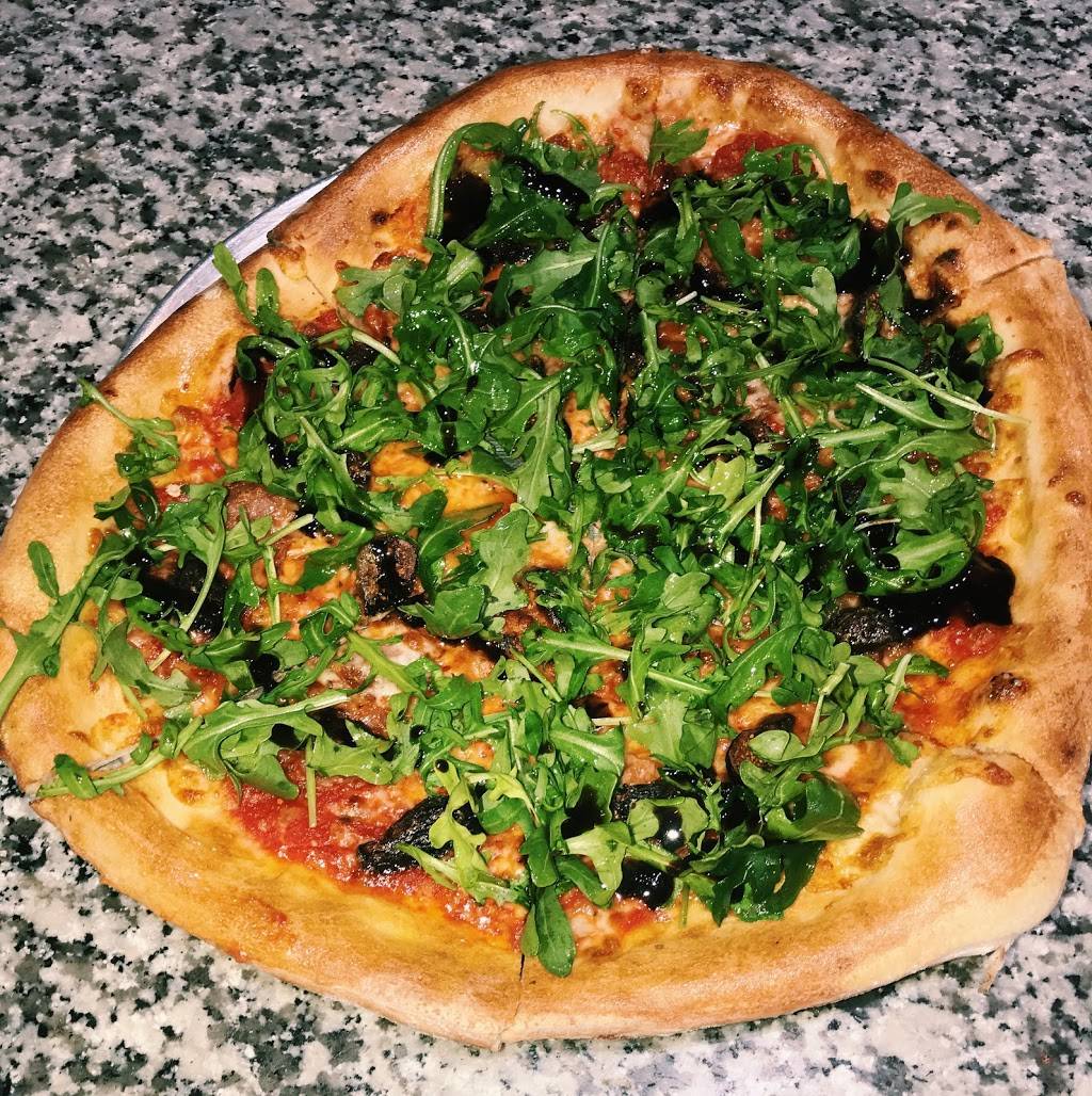 Porta Pizza Co. | restaurant | 51 E Pleasant St, Amherst, MA 01002, USA | 4138350289 OR +1 413-835-0289