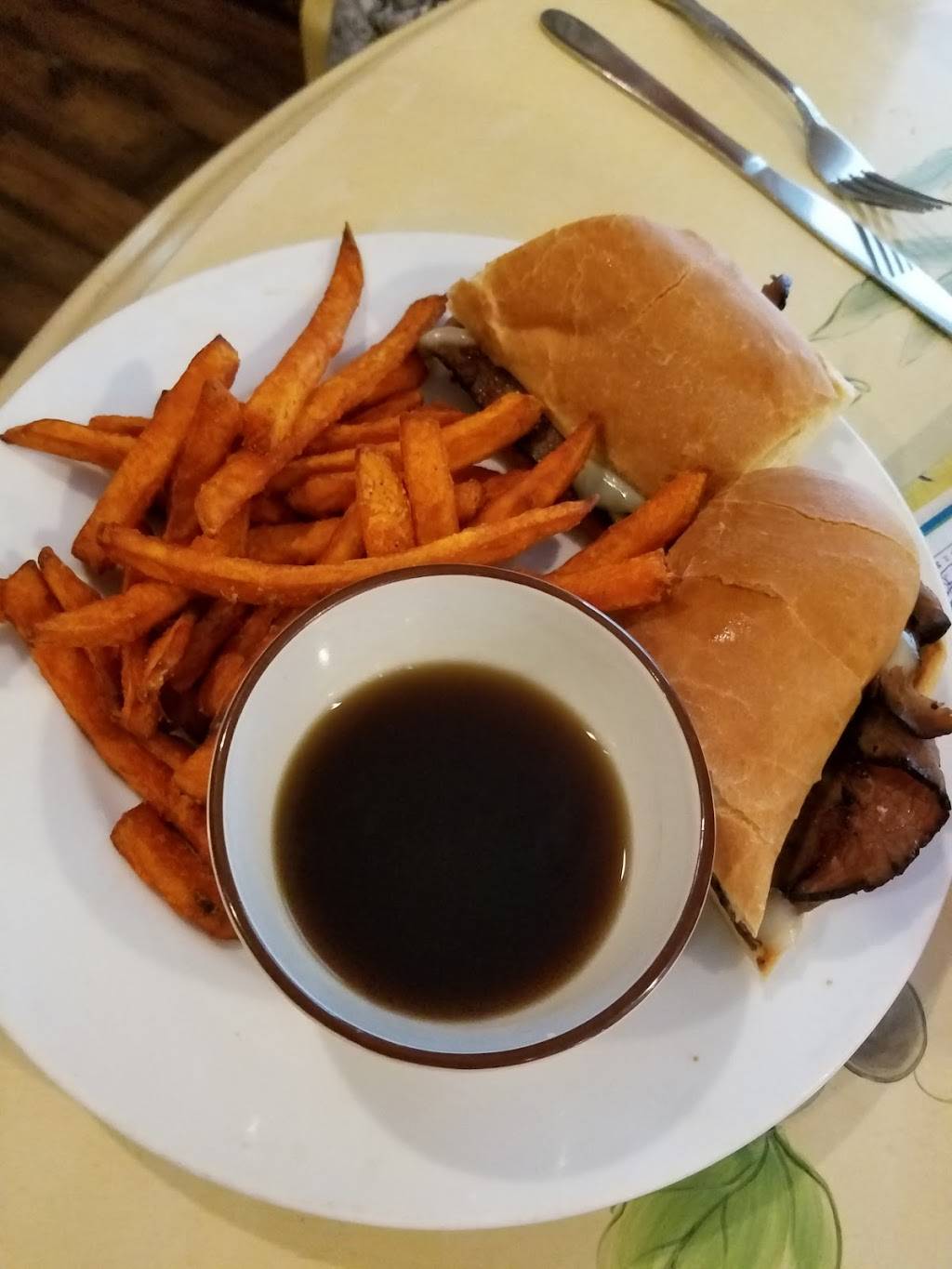 Genoa Station Bar & Grille | restaurant | 2285 Main St, Genoa, NV 89411, USA | 7757831599 OR +1 775-783-1599