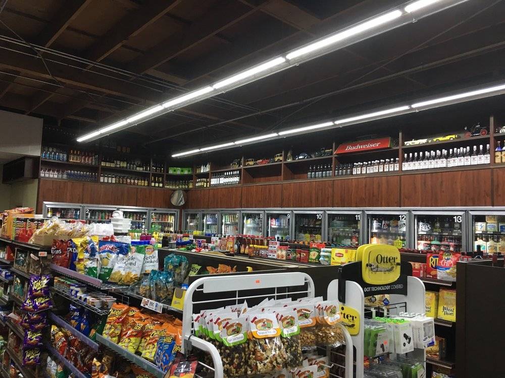 San Diego Wine & Spirits | restaurant | 2244 San Diego Ave A, San Diego, CA 92110, USA | 6192983612 OR +1 619-298-3612