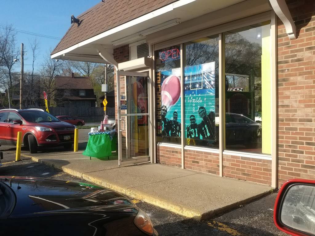 Vs Gourmet Chicken | restaurant | 15418 Lakeshore Blvd, Cleveland, OH 44110, USA | 2167387000 OR +1 216-738-7000