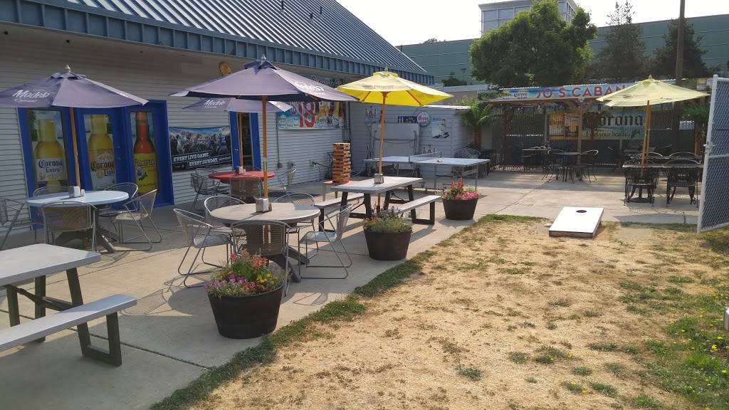 Jos Saloon & Eatery | restaurant | 4400 SE International Way, Portland, OR 97222, USA | 5036536798 OR +1 503-653-6798