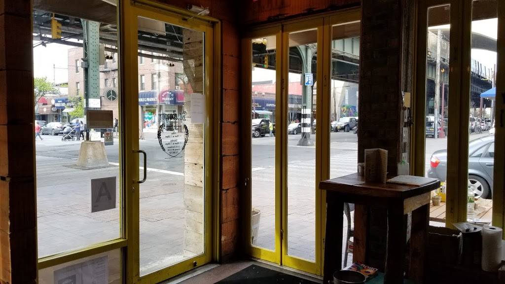 Bareburger | restaurant | 23-01 31st St, Astoria, NY 11105, USA | 7182047167 OR +1 718-204-7167