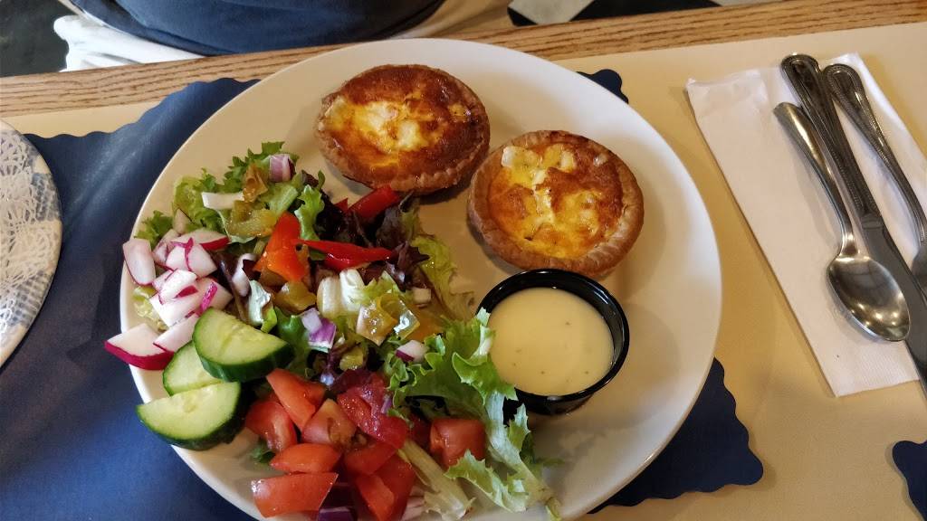 Nook and Kranny Kafe | cafe | 847 Valley Forge Rd, Phoenixville, PA 19460, USA | 6109335393 OR +1 610-933-5393