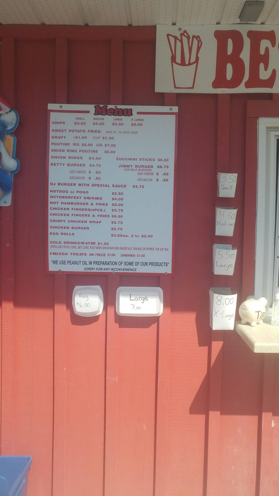 Bettys Chips | restaurant | 988 Centre St, Braeside, ON K0A 1G0, Canada | 6136234857 OR +1 613-623-4857