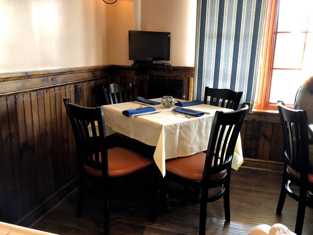 Skipjack Dining | restaurant | 401 Louviers Dr, Newark, DE 19711, USA | 3024561800 OR +1 302-456-1800