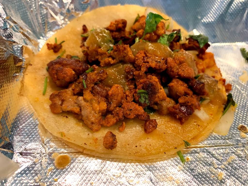 Nacho’s Tacos | restaurant | 934 E Henderson Ave, Tampa, FL 33605, USA | 8134987524 OR +1 813-498-7524