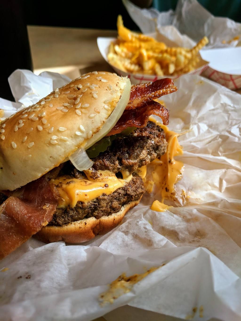 Redamaks | restaurant | 616 E Buffalo St, New Buffalo, MI 49117, USA | 2694694522 OR +1 269-469-4522