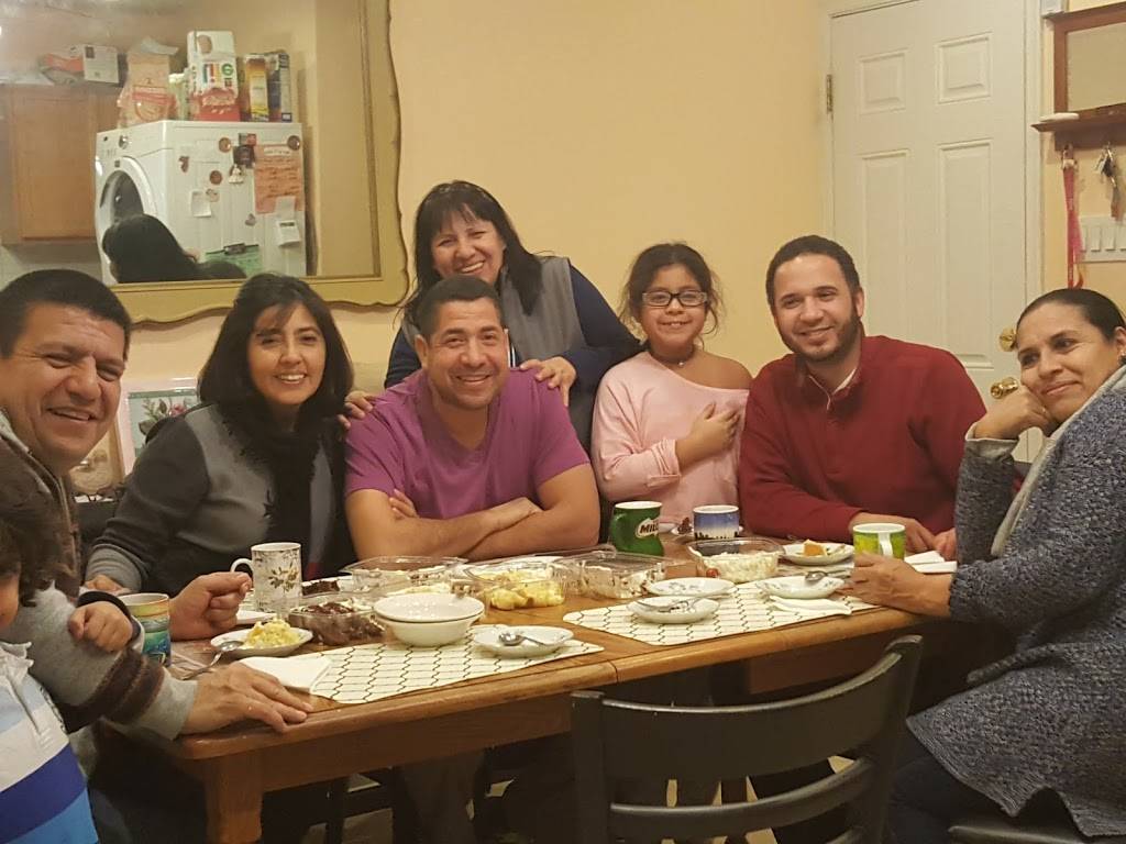 La Canasta | restaurant | 272 Sand Ln, Staten Island, NY 10305, USA | 7184421633 OR +1 718-442-1633