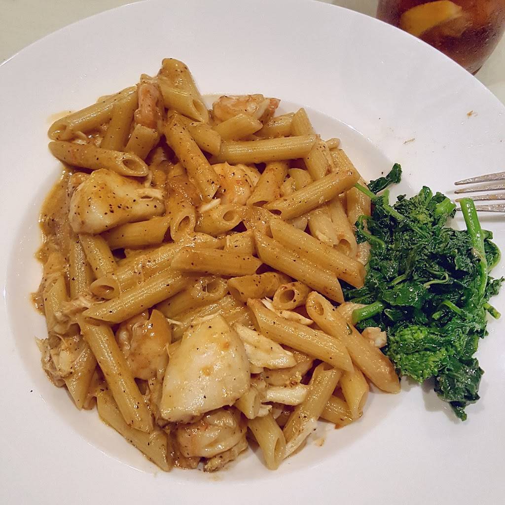 Manninos | restaurant | 2158 Jericho Turnpike, Commack, NY 11725, USA | 6314620909 OR +1 631-462-0909