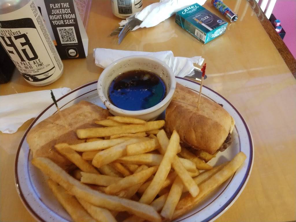 Pipers Grill & Brew | restaurant | 7990 N Alger Rd, Alma, MI 48801, USA | 9892859108 OR +1 989-285-9108