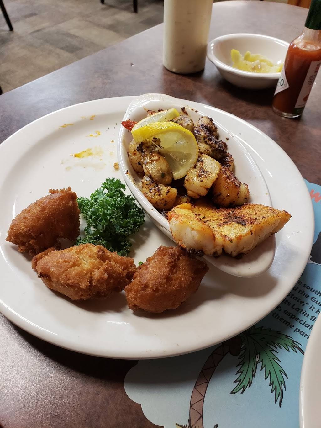 Corky Bells Seafood & Steaks | restaurant | 1049 Floyd St, Fleming Island, FL 32003, USA | 9042841379 OR +1 904-284-1379