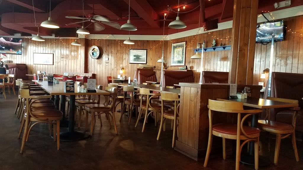 Maggie Bluffs | restaurant | 2601 W Marina Pl, Seattle, WA 98199, USA | 2062838322 OR +1 206-283-8322