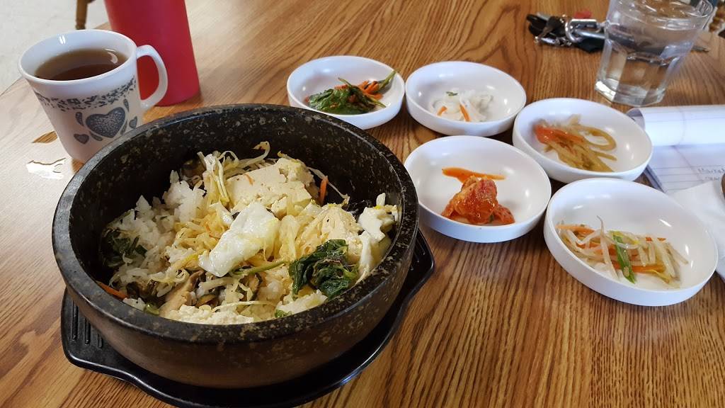 Sole Cafe | restaurant | 684 Snelling Ave, St Paul, MN 55104, USA | 6516442068 OR +1 651-644-2068