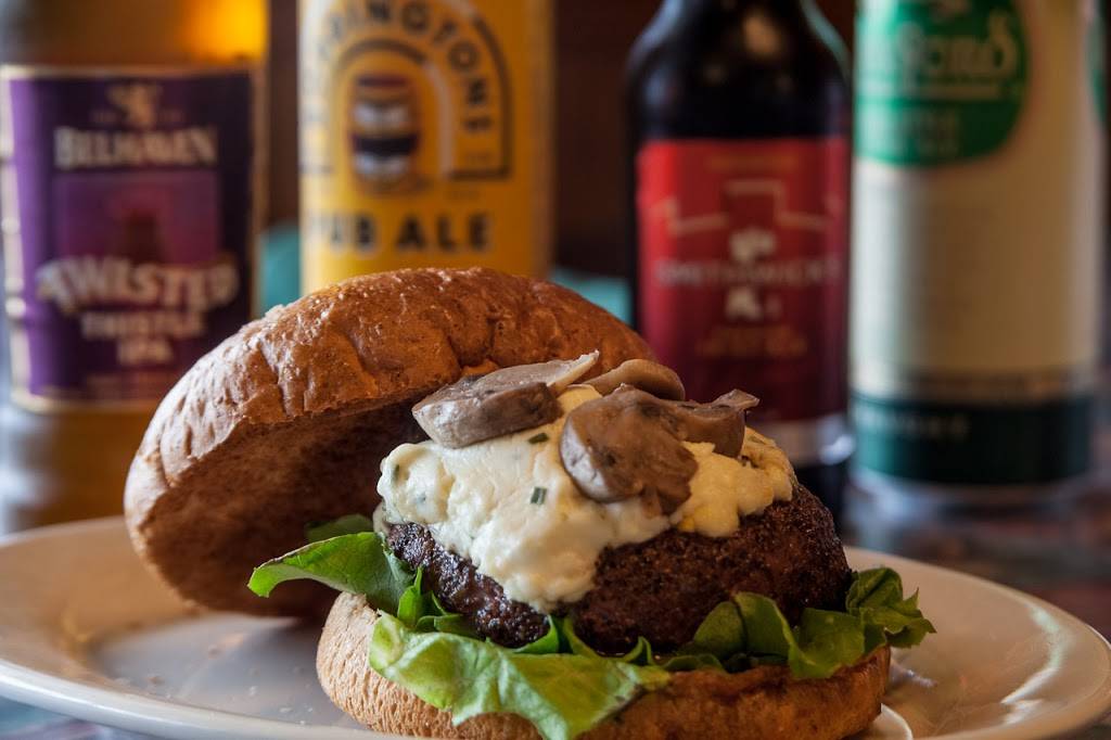 Squires Pub | restaurant | South, 1720 US-1, Southern Pines, NC 28387, USA | 9106951161 OR +1 910-695-1161