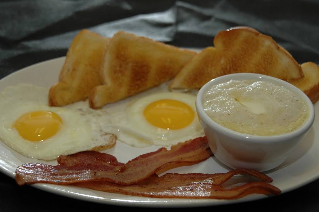 Chris Zs | restaurant | 2808 University Blvd #2806, Birmingham, AL 35233, USA | 2054581007 OR +1 205-458-1007