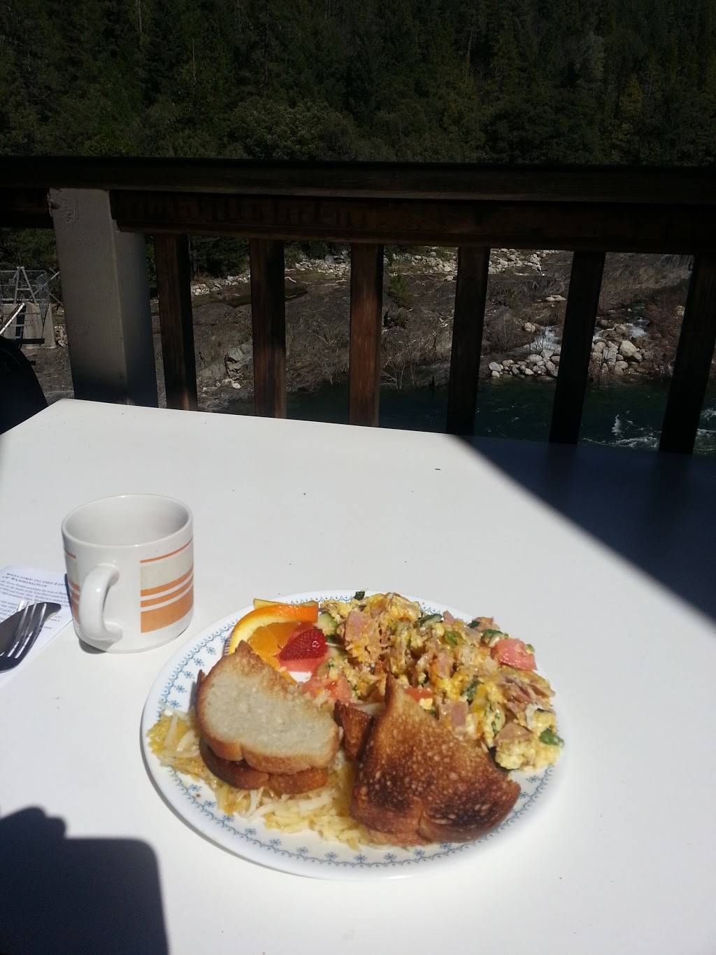 Washington Hotel Cafe | cafe | 15432 Washington Rd, Washington, CA 95986, USA | 5302651990 OR +1 530-265-1990