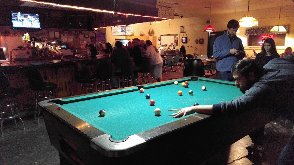 The Sail Inn | restaurant | 325 Havasu Lake Rd, Havasu Lake, CA 92363, USA | 7608584555 OR +1 760-858-4555