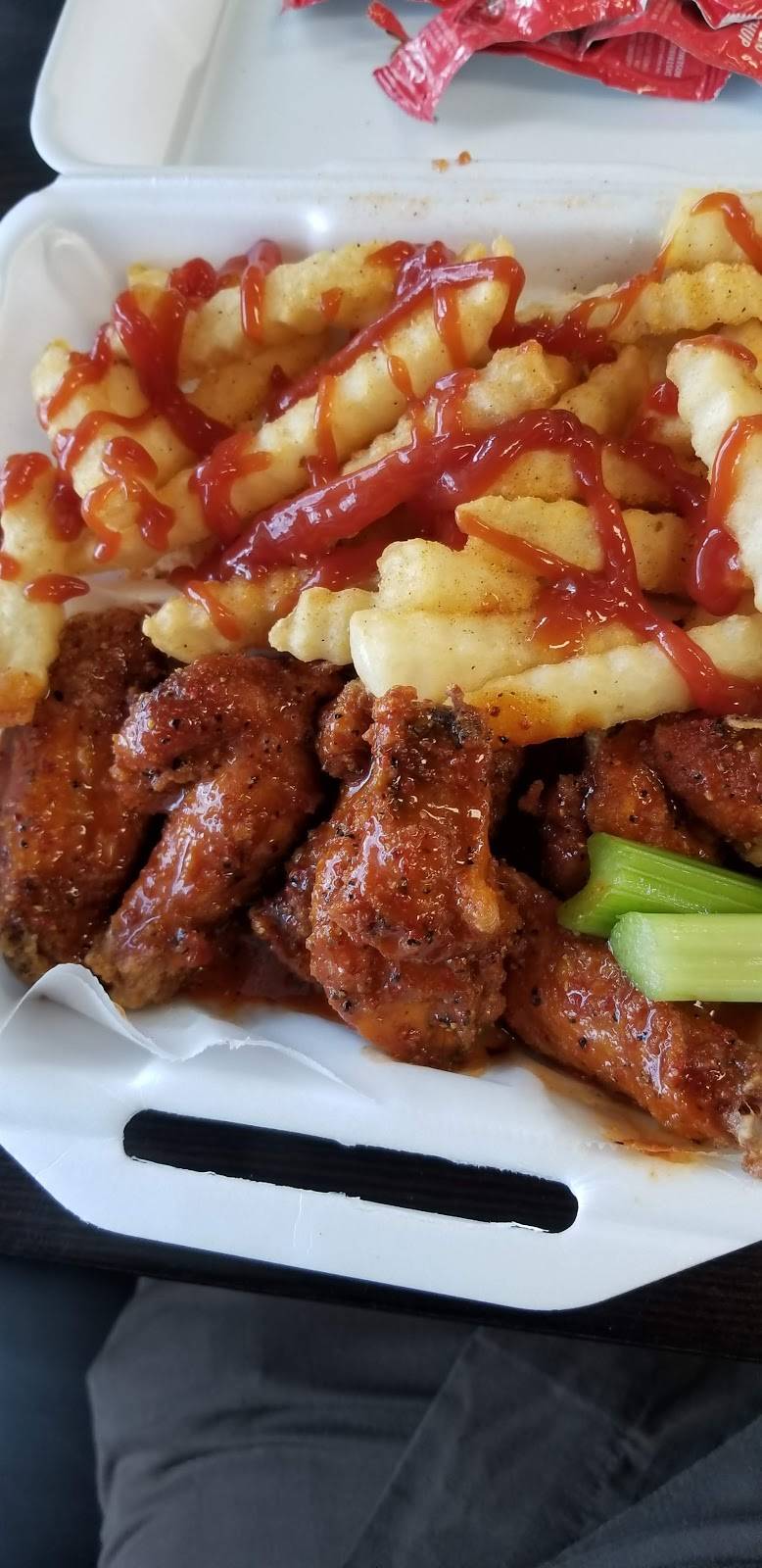 US Wings & Deli | restaurant | 6148, 1209 Charleston Hwy, West Columbia, SC 29169, USA | 8037224698 OR +1 803-722-4698