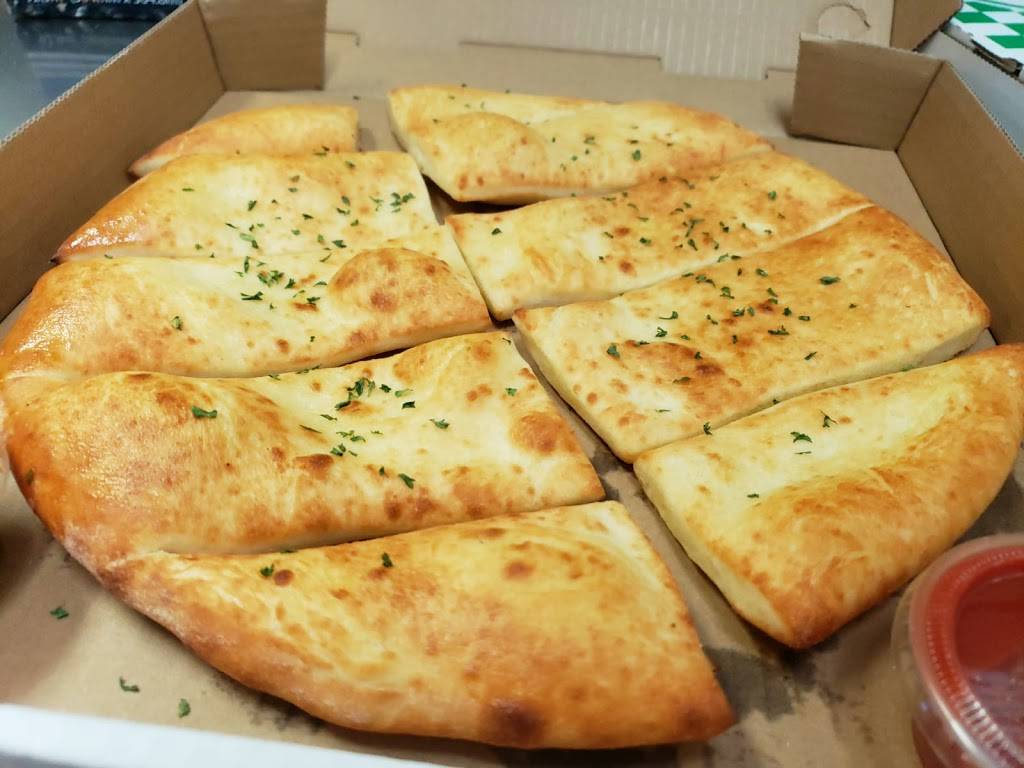 Luigis Pizza | restaurant | 5011 Arctic Blvd H, Anchorage, AK 99503, USA | 9075621920 OR +1 907-562-1920