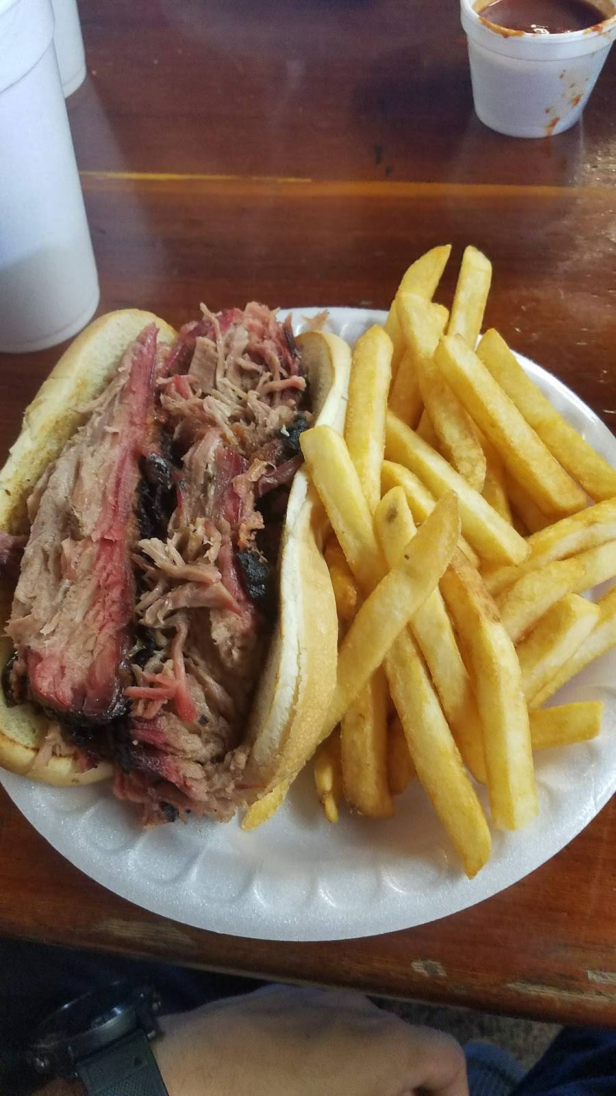 JRs Texas Bar-B-Que | restaurant | 180 Otto Cir, Sacramento, CA 95822, USA | 9164243520 OR +1 916-424-3520