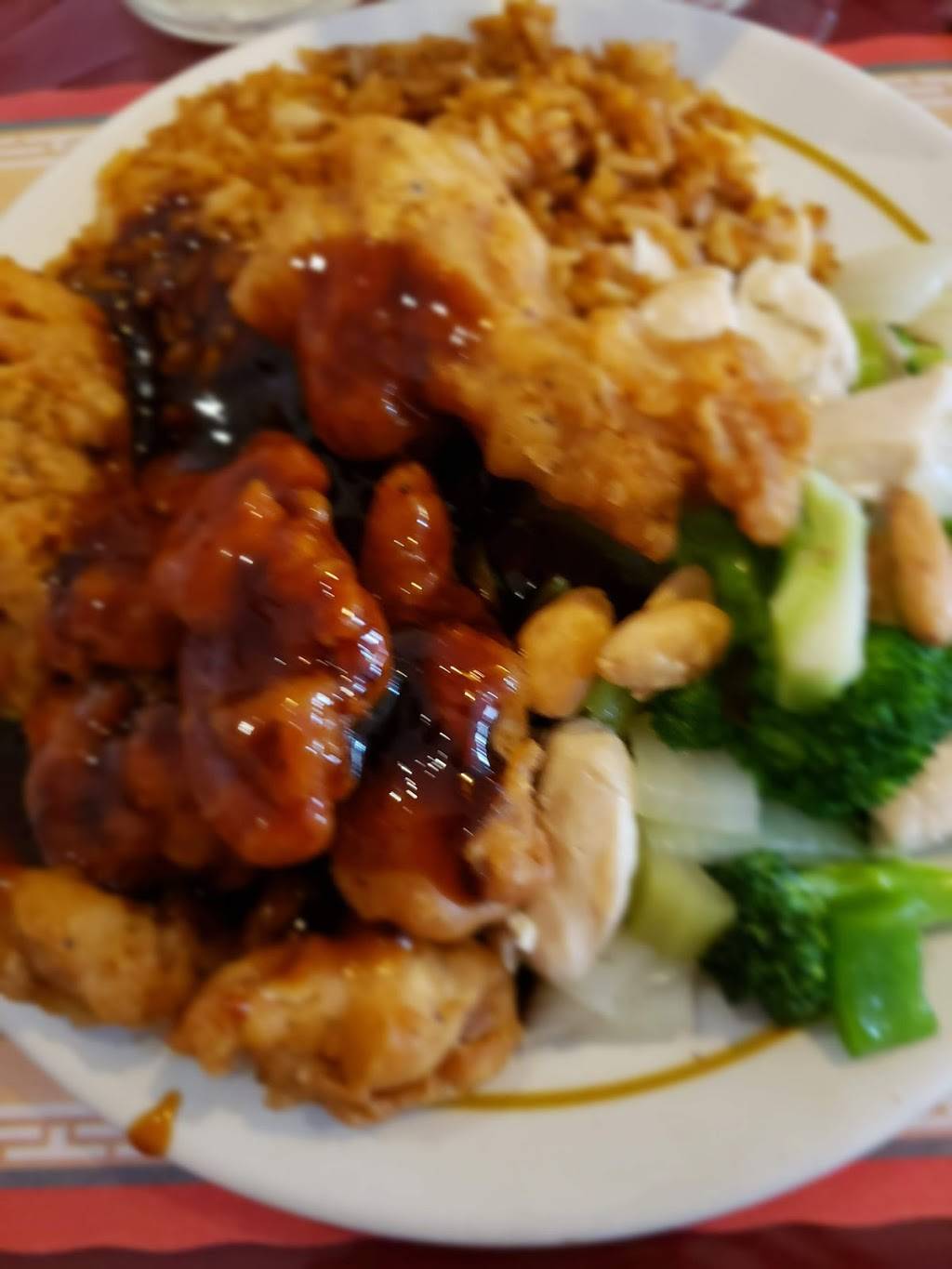 Welcome Back Chinese Restaurant | meal takeaway | 2080 Robertson Rd, Nepean, ON K2H 9R6, Canada | 6138201225 OR +1 613-820-1225