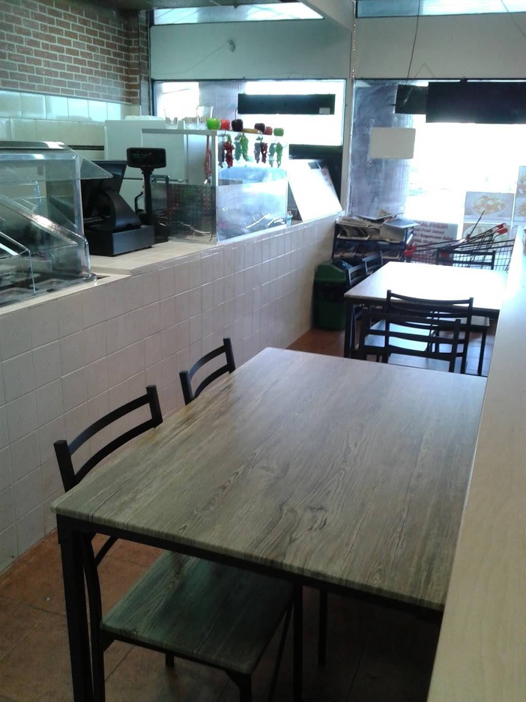 Royal Fresh chaats and juices. LAHORI TASTE | restaurant | 6750 Winston Churchill Blvd, Mississauga, ON L5N 2S6, Canada | 6475459970 OR +1 647-545-9970