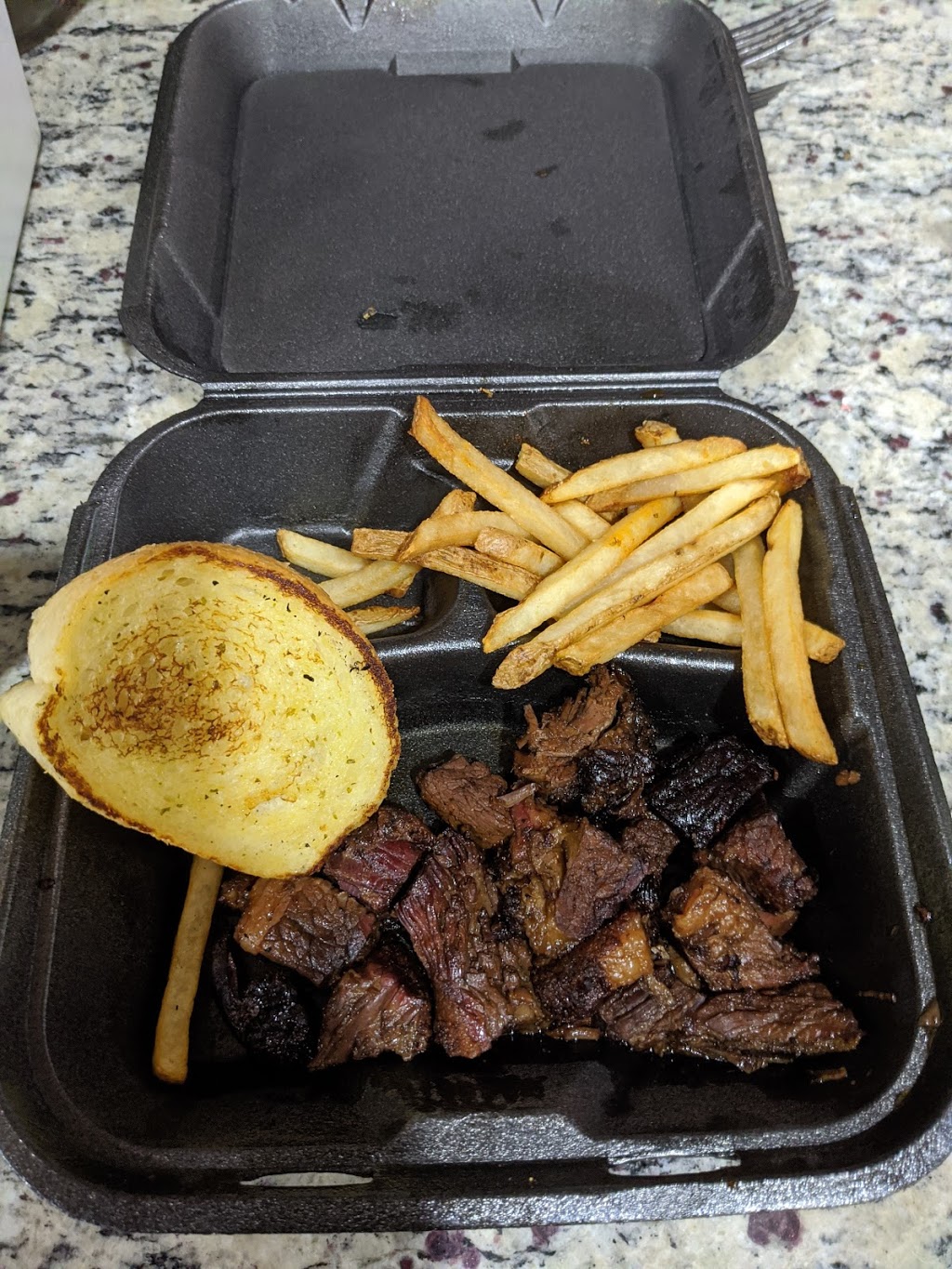 Holy Hog Barbeque | restaurant | 207 N Hiatus Rd, Pembroke Pines, FL 33026, USA | 9542513940 OR +1 954-251-3940