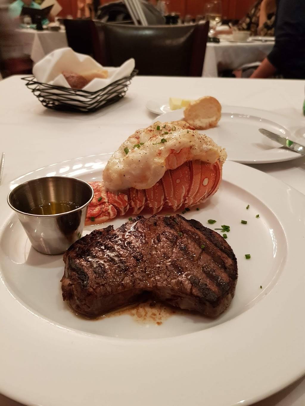 Royal 35 Steakhouse | restaurant | 1 E 35th St, New York, NY 10016, USA | 2128047276 OR +1 212-804-7276