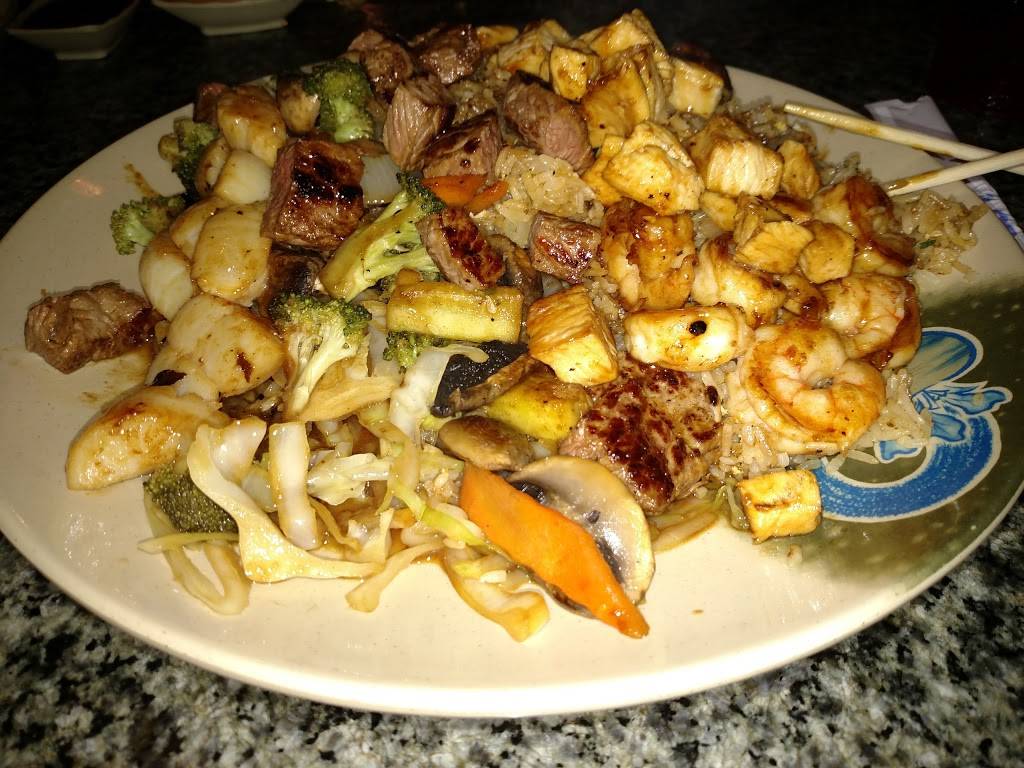 Fuji Japanese Steak House | restaurant | 6499 Veterans Pkwy, Columbus, GA 31909, USA | 7063218882 OR +1 706-321-8882
