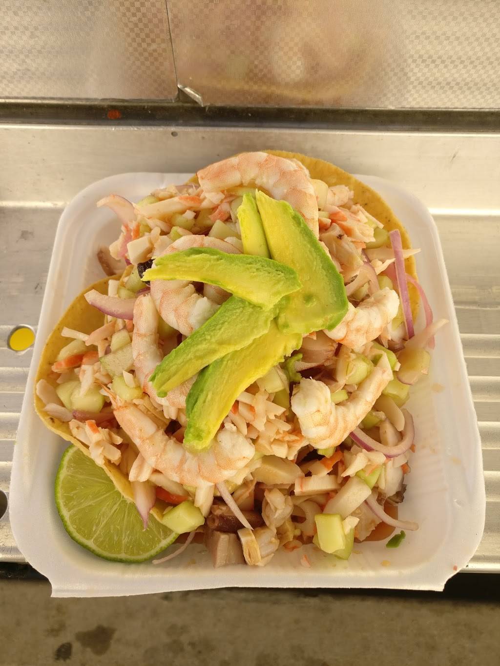 7 Machos Mariscos | restaurant | 12555 Branford St, Pacoima, CA 91331, USA | 8185122051 OR +1 818-512-2051