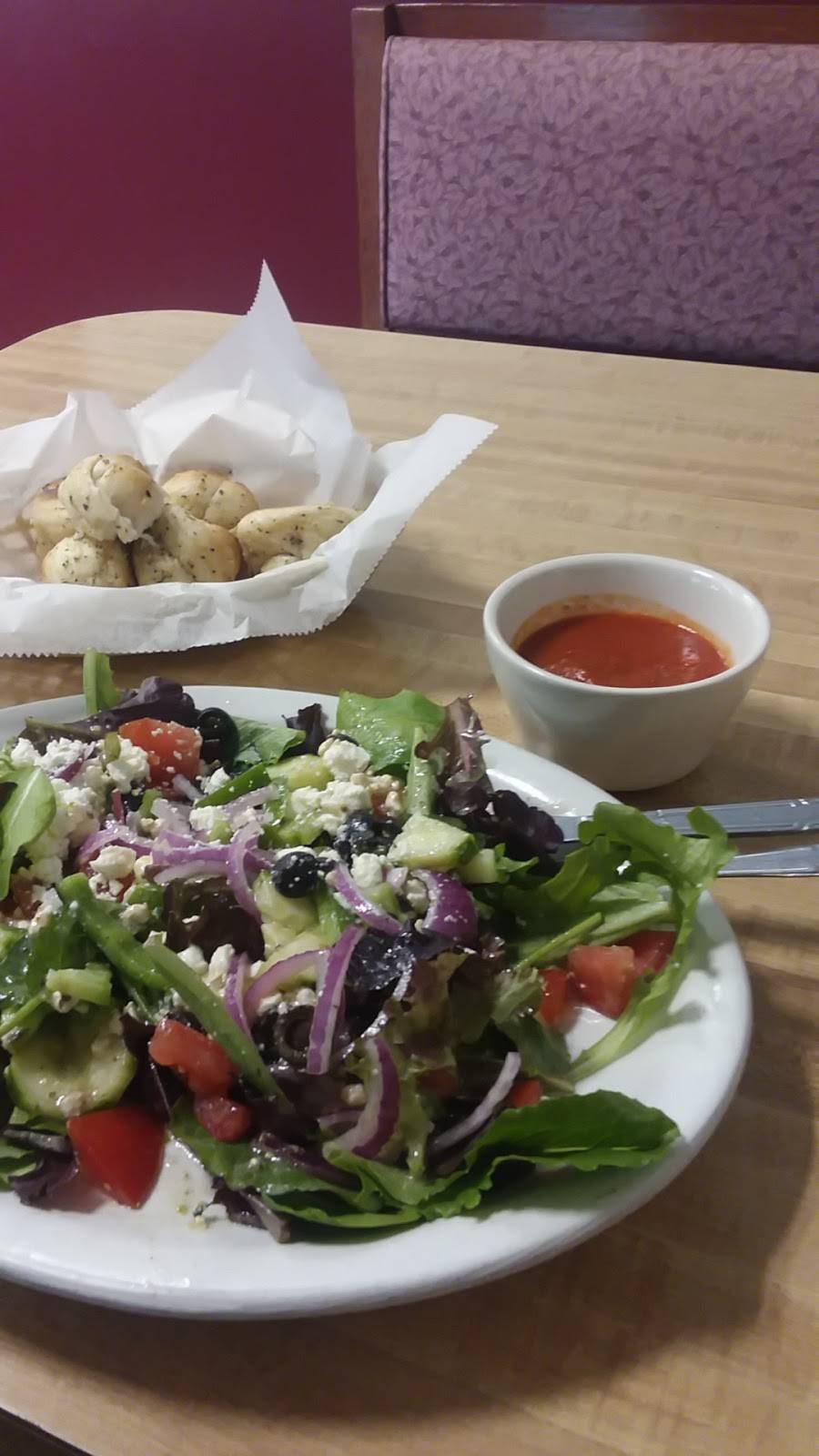 Pacos Pizza & Pasta | restaurant | 910 Lincoln St, Manchester, TN 37355, USA | 9319545400 OR +1 931-954-5400
