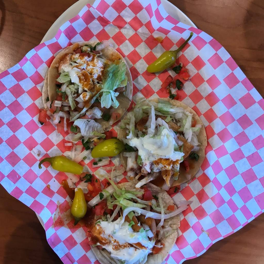 Angelos Burgers | restaurant | 902 W Mission Blvd, Pomona, CA 91766, USA | 9098651480 OR +1 909-865-1480