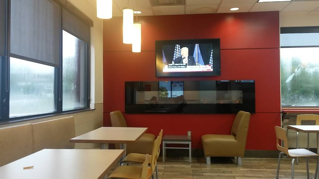 Wendys | restaurant | 3600 S Dixie Hwy, Miami, FL 33133, USA | 3054428404 OR +1 305-442-8404