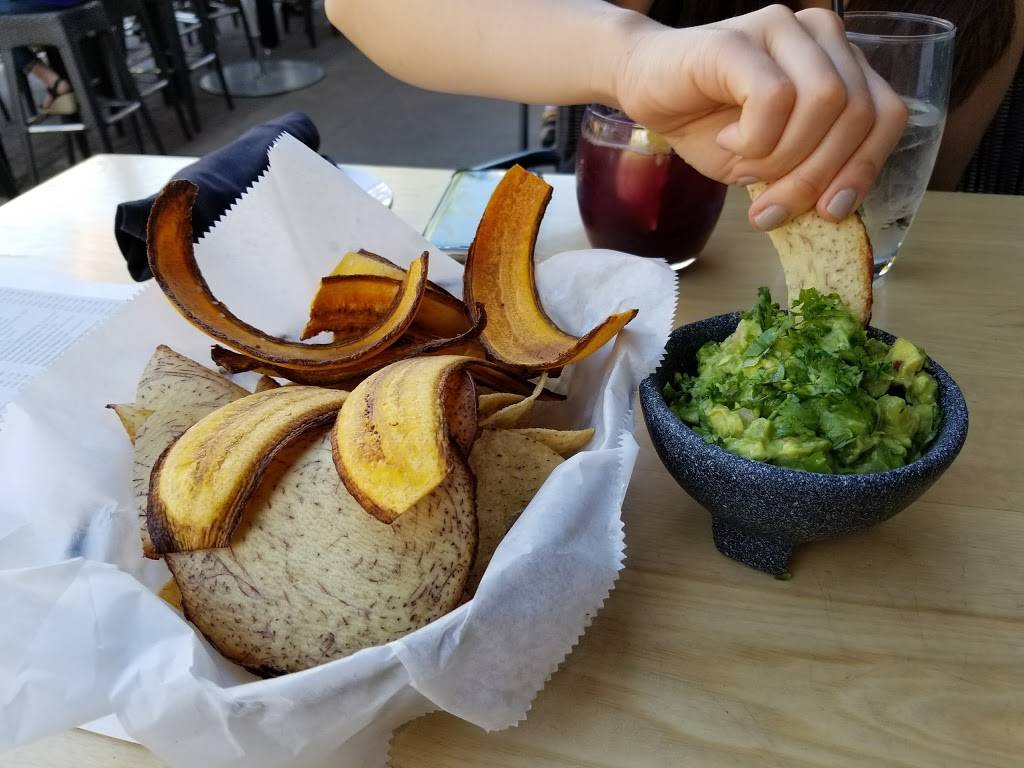 Paladar Latin Kitchen & Rum Bar | restaurant | 203 Crown Park Ave, Gaithersburg, MD 20878, USA | 3013304400 OR +1 301-330-4400