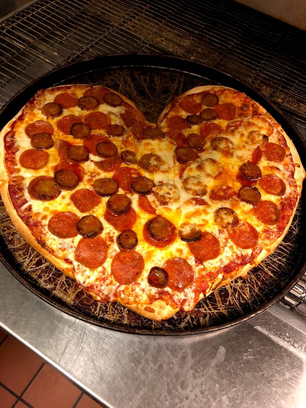 Middletown Pizza and Grill | restaurant | 5715, 5715, 20 South Pennell Road, Media, PA 19063, USA | 6105662767 OR +1 610-566-2767