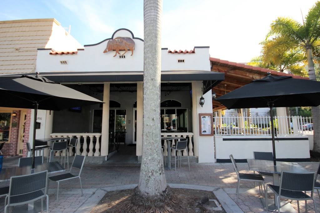 The Tipsy Boar | restaurant | 1906 Harrison St, Hollywood, FL 33020, USA | 9549202627 OR +1 954-920-2627