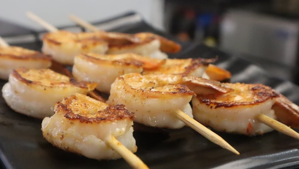 Blue Whale Fancy Food Restaurant | restaurant | 136 E Main Plaza, San Antonio, TX 78205, USA | 2109018888 OR +1 210-901-8888