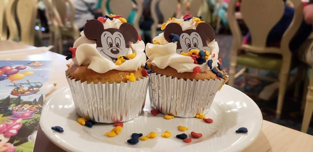 1900 Park Fare | restaurant | 4401 Floridian Way, Orlando, FL 32836, USA | 4079393463 OR +1 407-939-3463