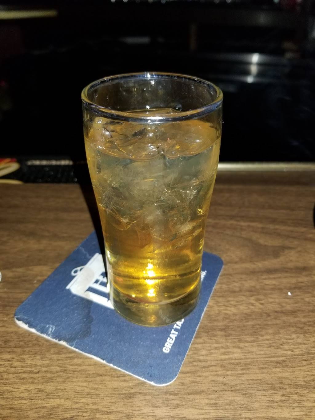 Cape Lounge | restaurant | 5130 Brandt Pike, Dayton, OH 45424, USA | 9372330911 OR +1 937-233-0911