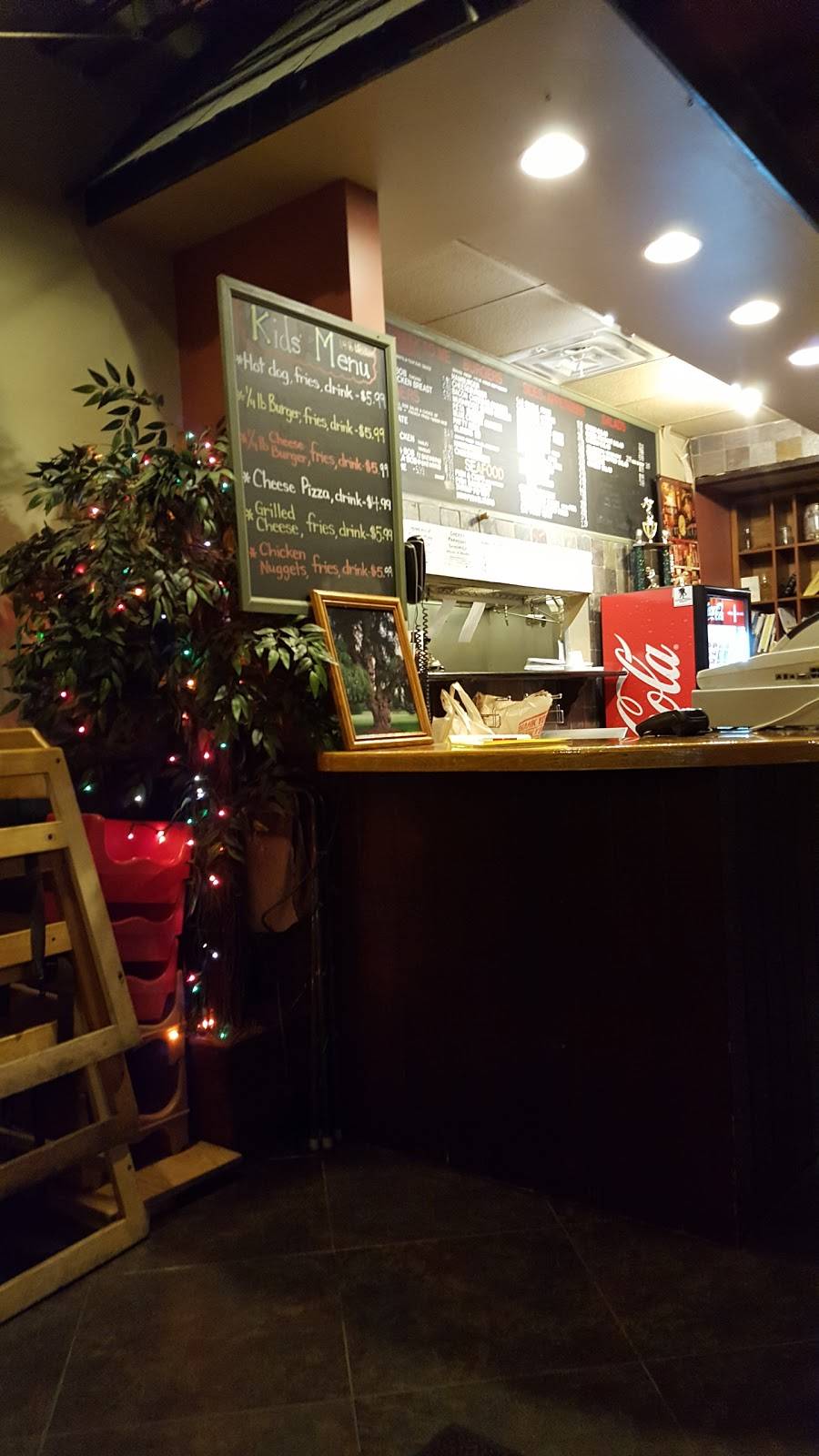 Old Neighborhood Grill | restaurant | 2902 Central St, Evanston, IL 60201, USA | 8474929500 OR +1 847-492-9500