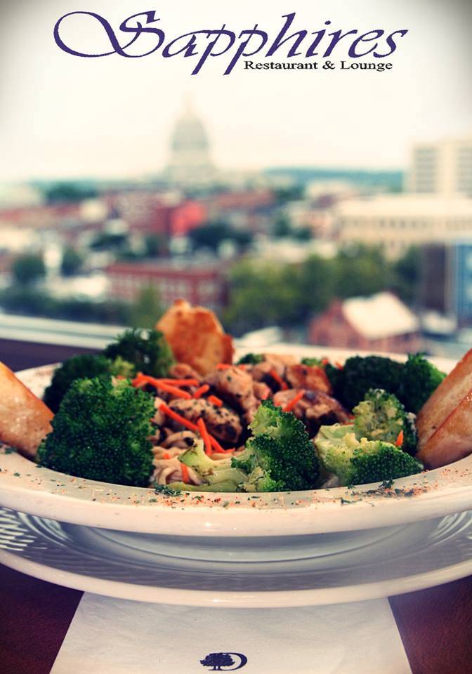 Sapphires Restaurant & Lounge at DoubleTree by Hilton Hotel Jeff | restaurant | 422 Monroe Street - Penthouse Level, Jefferson City, MO 65101, USA | 5736324144 OR +1 573-632-4144