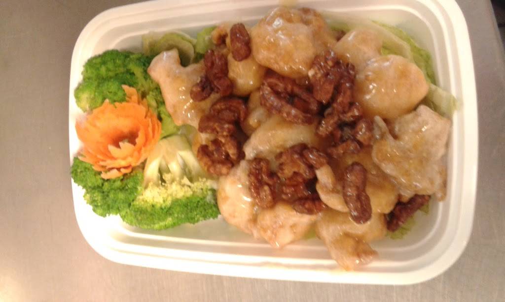 Twin Dragons Restaurant | restaurant | 1820 West Army Trail Road, Hanover Park, IL 60133, USA | 6302894880 OR +1 630-289-4880