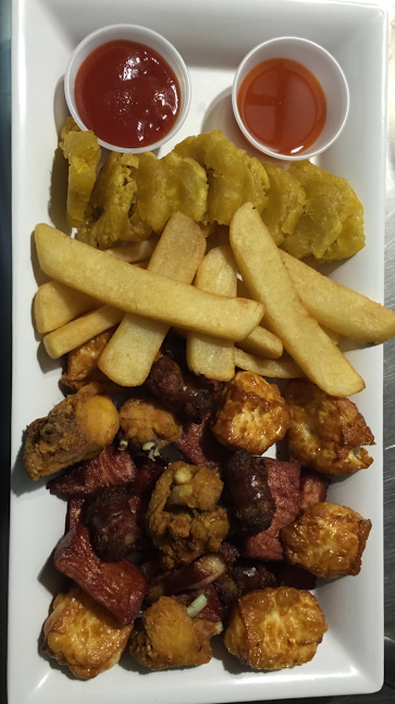 El Patio | restaurant | 180-05 Jamaica Ave, Jamaica, NY 11432, USA | 7185584441 OR +1 718-558-4441