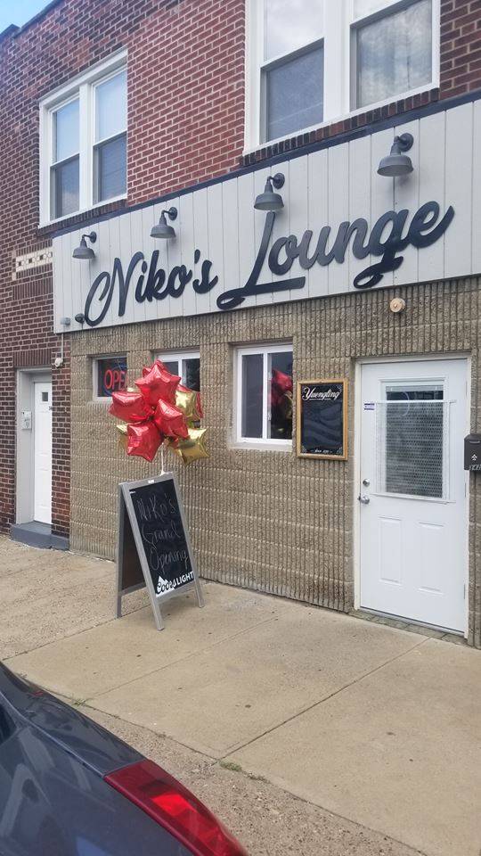 Nikos Lounge | restaurant | 342 Center Ave, West View, PA 15229, USA | 4123010051 OR +1 412-301-0051