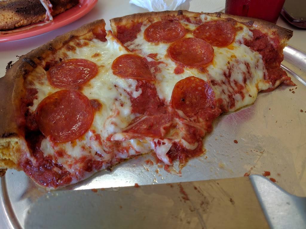 Amigos Chicago Pizza | meal delivery | 8120 Fredericksburg Rd, San Antonio, TX 78229, USA | 2106169811 OR +1 210-616-9811